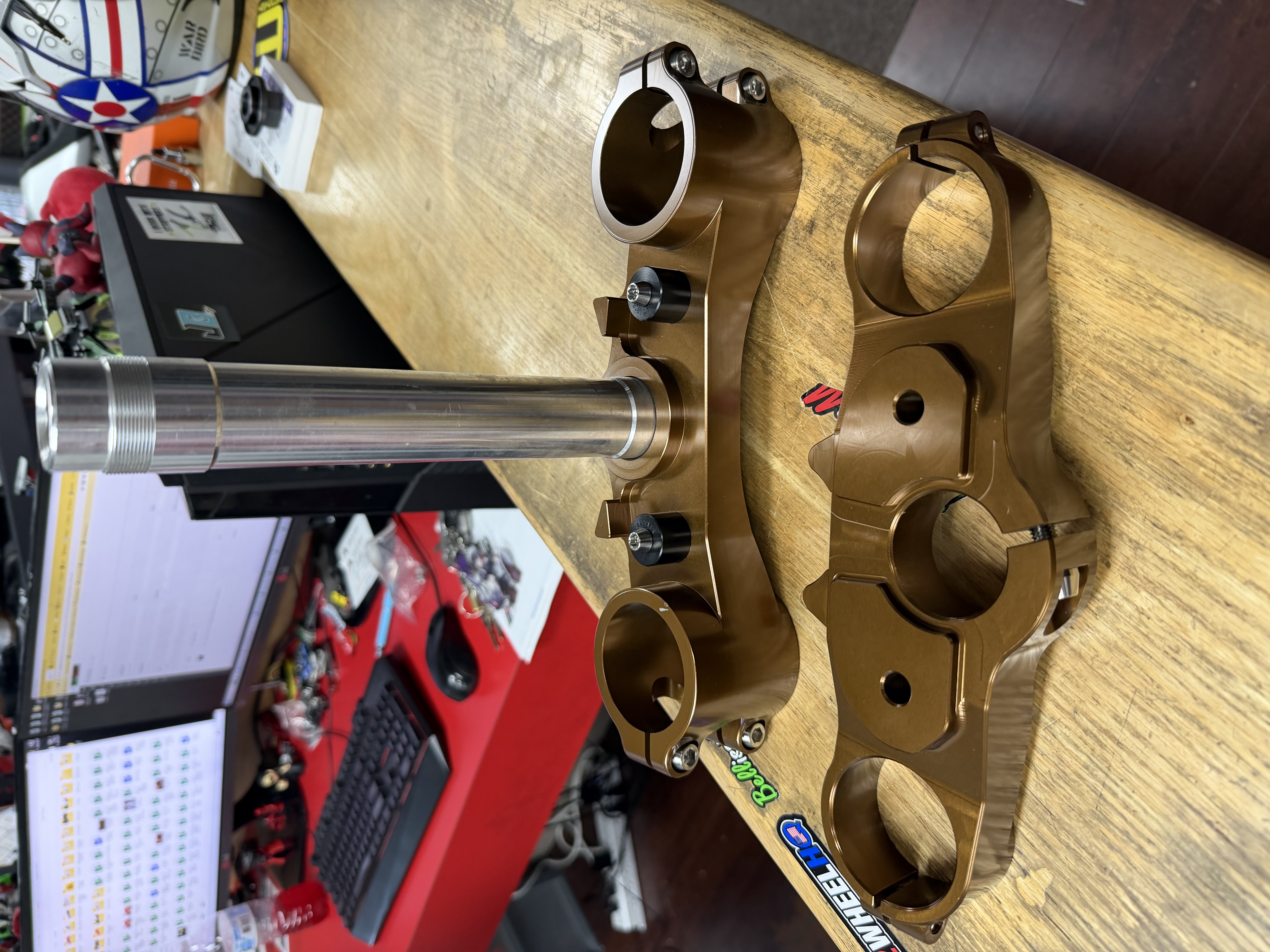 AEM FACTORY - DUCATI SCRAMBLER 400/800 TRIPLE CLAMPS - Display scratch AEM FACTORY - DUCATI SCRAMBLER 400/800 TRIPLE CLAMPS - Display scratch